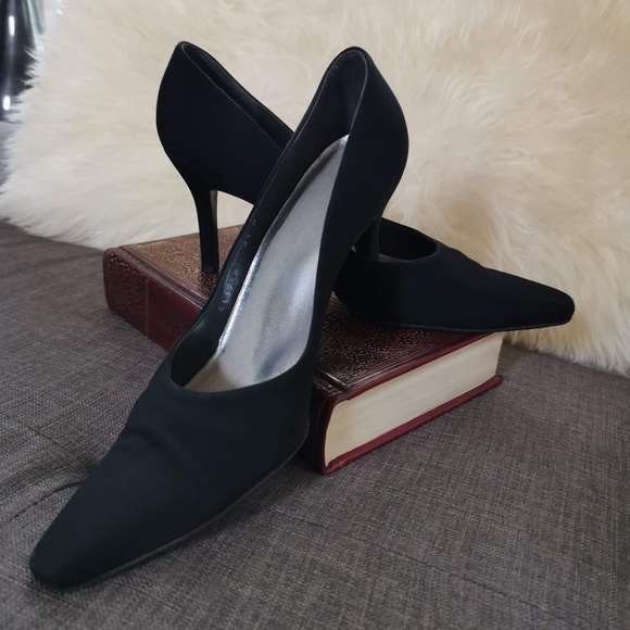 Sz 9.5 Stuart Weitzman woven fabric pumps - Picture 4 of 8